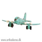 Retro flyvemaskine i træ, Grøn - klik og se flere detaljer på denne vare