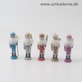 0001_5xnutcrackers-back