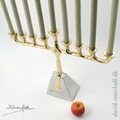 0011_G017_Menorah-Pyramid-Candelabra