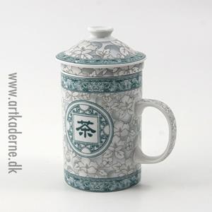 Tekrus med låg, lyse blomster - klik og se flere detaljer på denne vare